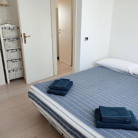 Grazioso Appartamento Vicino Al Mare San Cataldo  Extérieur photo