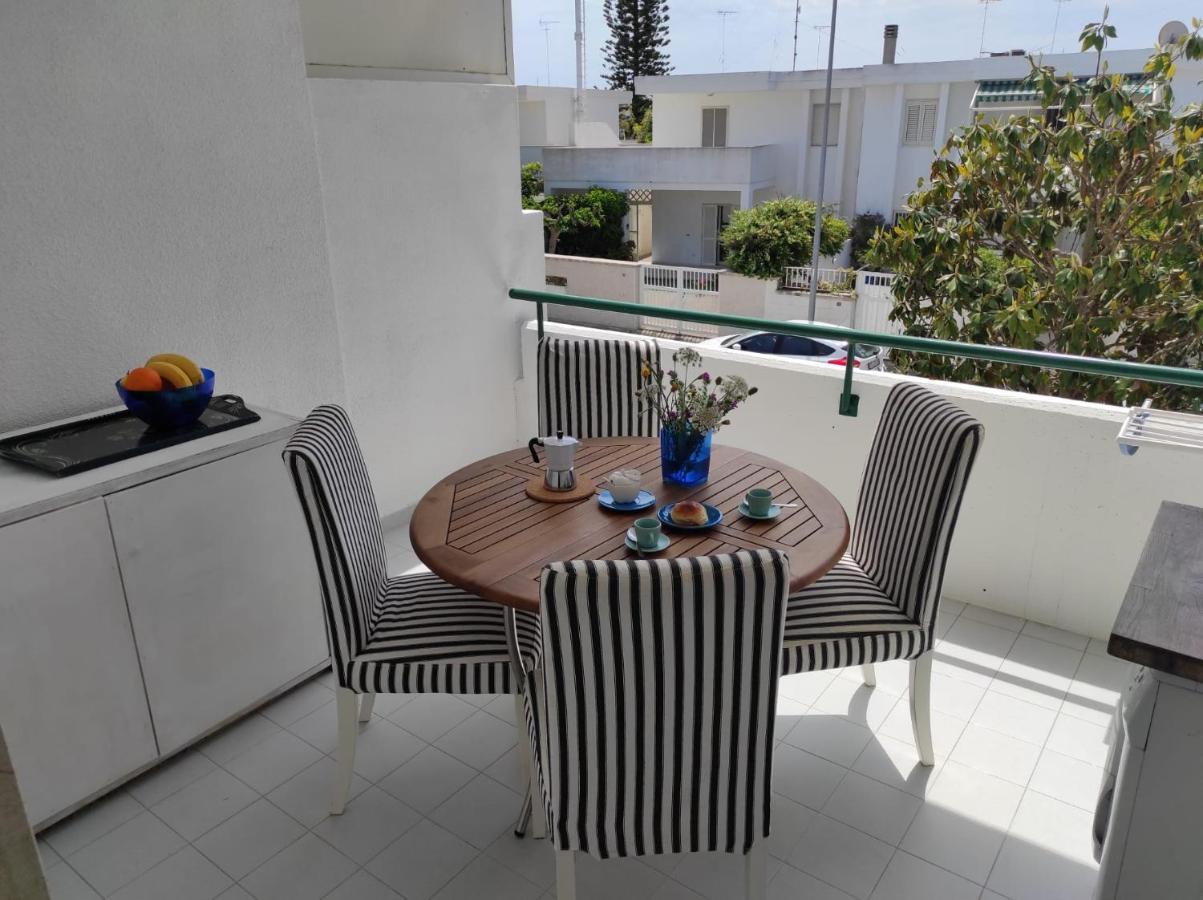 Grazioso Appartamento Vicino Al Mare San Cataldo  Extérieur photo