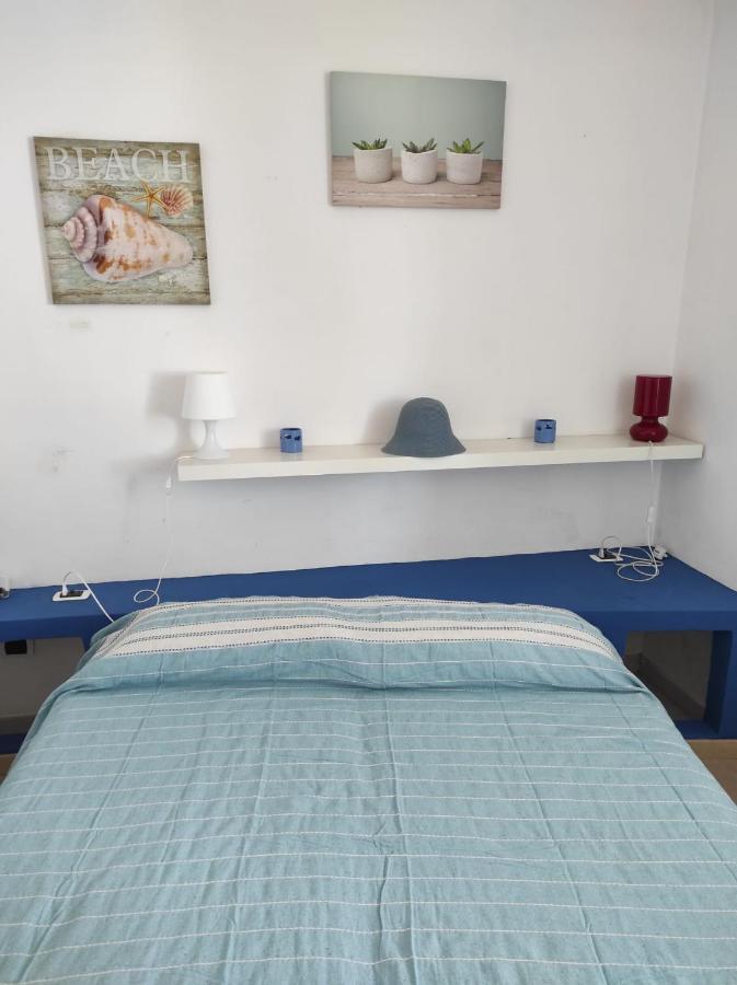 Grazioso Appartamento Vicino Al Mare San Cataldo  Extérieur photo