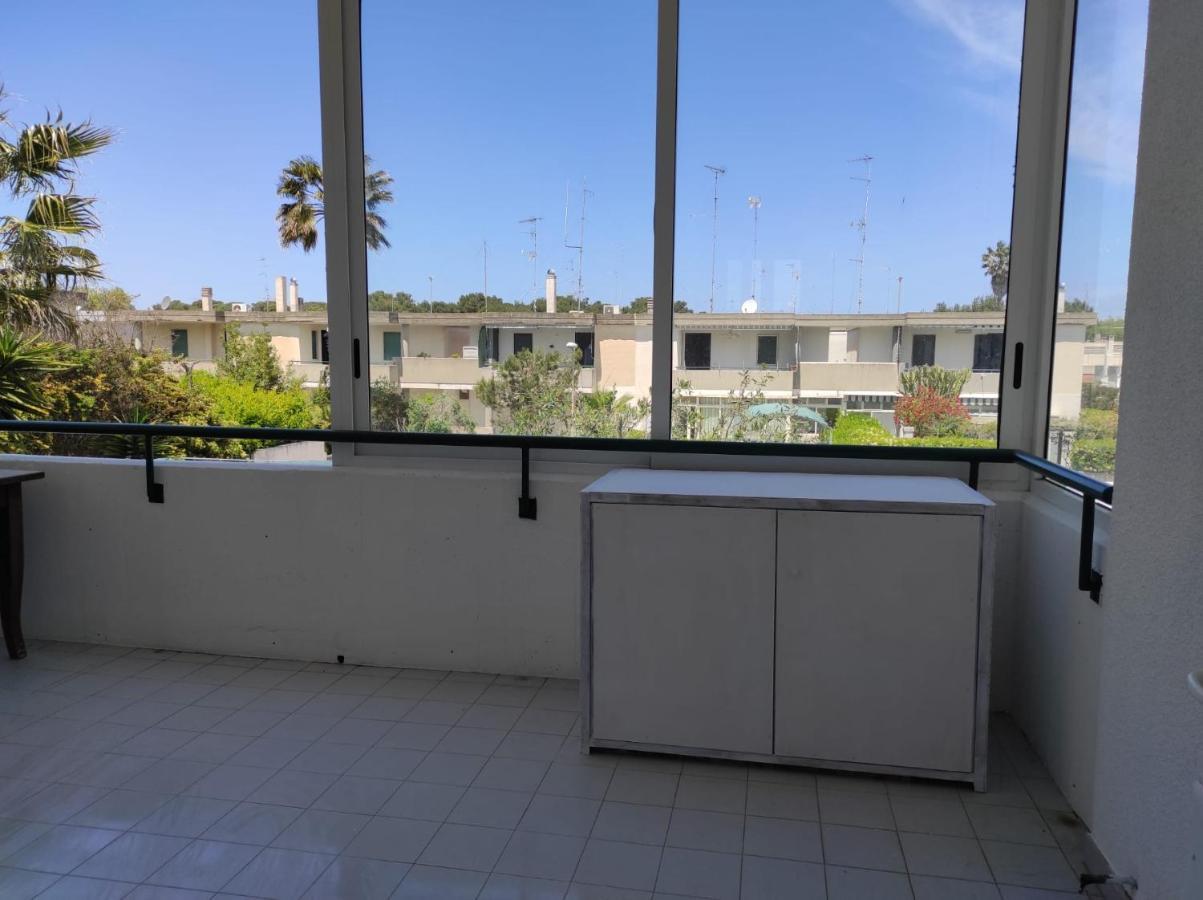 Grazioso Appartamento Vicino Al Mare San Cataldo  Extérieur photo